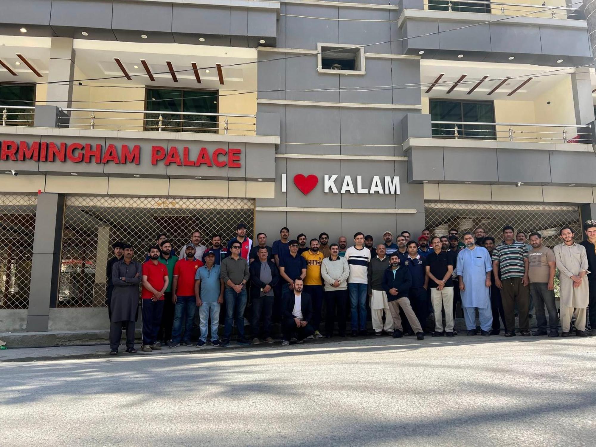 Hotel Birmingham Palace Kalam By Khan Familia Εξωτερικό φωτογραφία